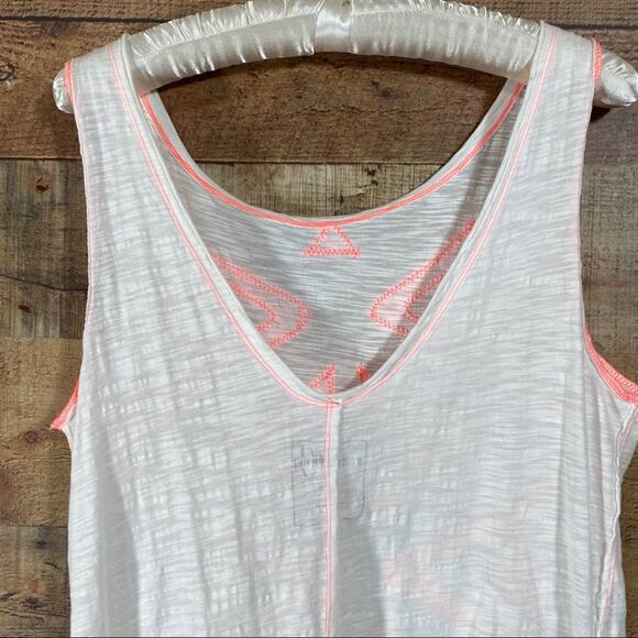 We the Free Bermuda Triangle White Neon Tank Size Small NWOT - Picture 9 of 12